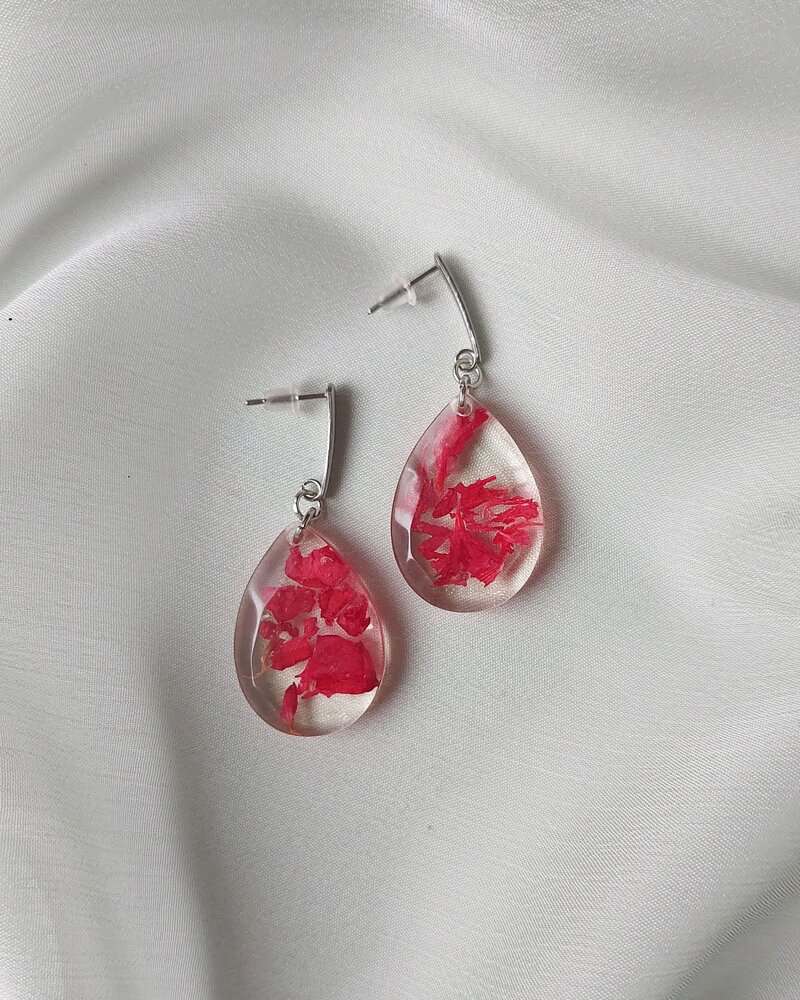 Naušnice simbol podrške