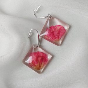 Naušnice simbol podrške