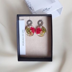 Naušnice simbol snage