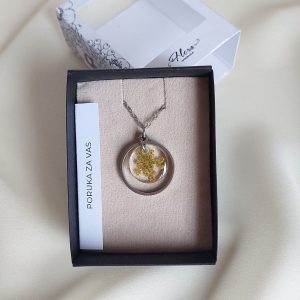 Ogrlica simbol inspiracije