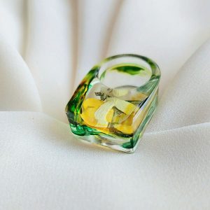 Statement prsten simbol sreće