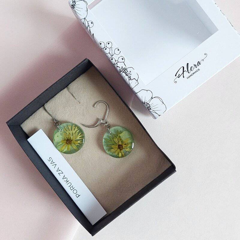 Naušnice simbol sreće