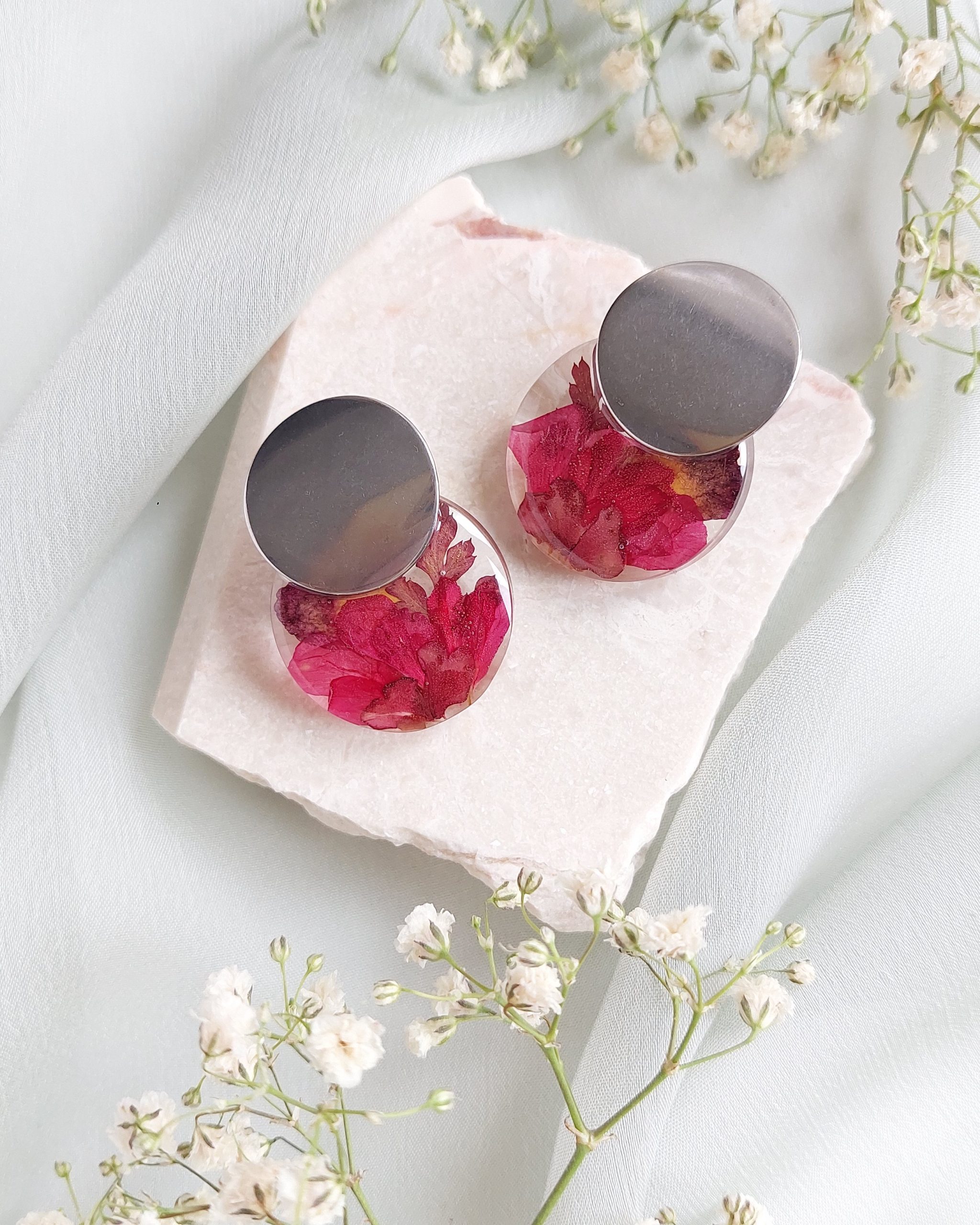 Naušnice simbol snage