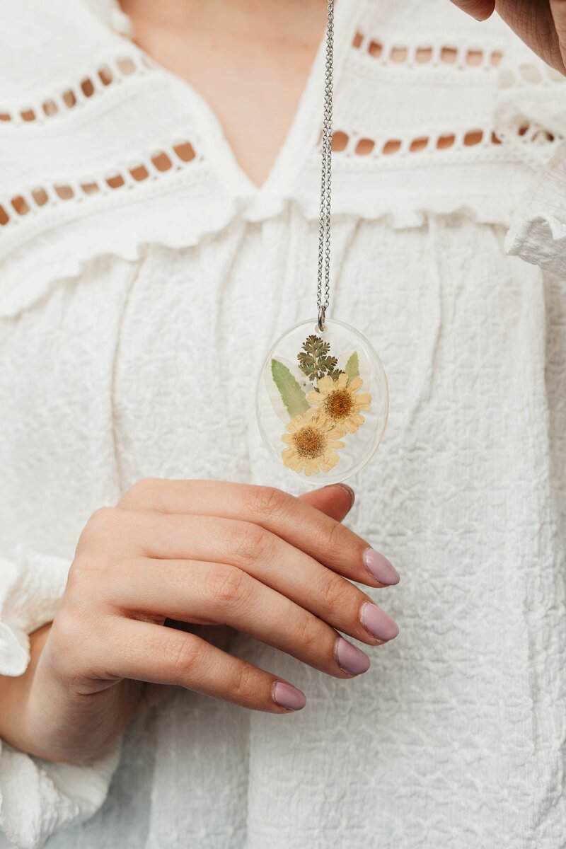 Iz kolekcije "Ruke u cvatu"