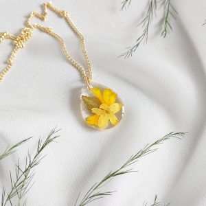 Ogrlica simbol podrške